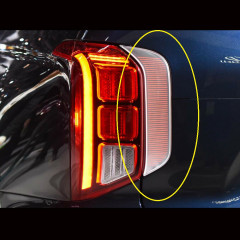92403S8100, 92404S8100 — Внутренние фонари крышки багажника Hyundai Palisade (LX2) 